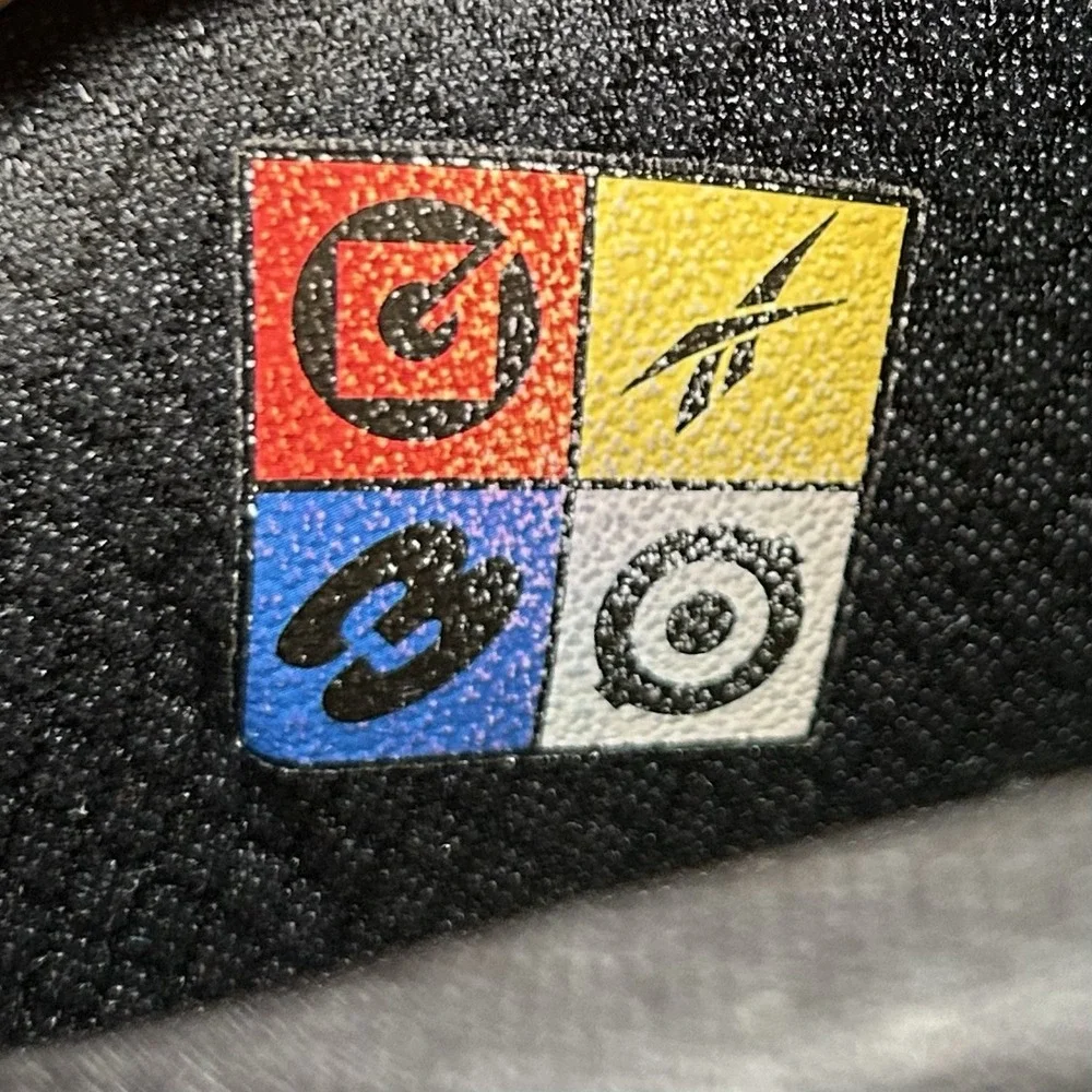 [FW7548] Mens Reebok Question Mid  Sz 12 Illuminations Minions Guru's Lab